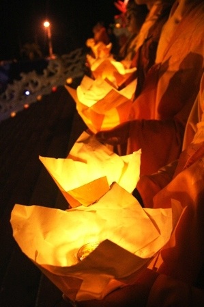 Lung linh đêm hội hoa đăng 705 năm “công chúa Huyền Trân mở cõi” - 4