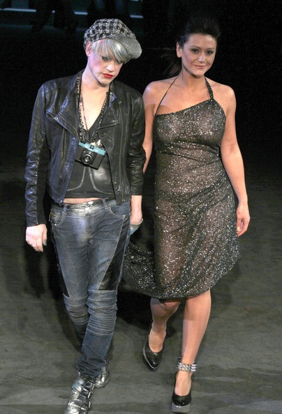 Jenni "J-Woww" Farley diện váy mỏng khoe vòng một “khủng” - 8 Jenni "J-Woww" Farley diện váy mỏng khoe vòng một “khủng” - 8