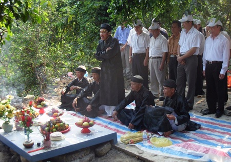 Chuyện một người Nguồn “vác tù và hàng tổng” - 3 Chuyện một người Nguồn “vác tù và hàng tổng” - 3