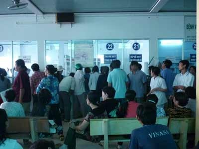 Cần Thơ: Sau tết, các bệnh viện chật ních bệnh nhân - 1 Cần Thơ: Sau tết, các bệnh viện chật ních bệnh nhân - 1