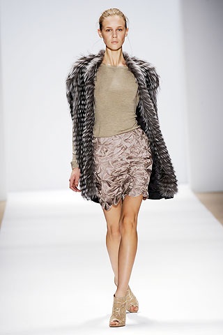 BST đông 2010 của Carlos Miele - 5