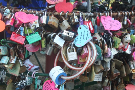 “Ổ khóa tình nhân” của giới trẻ Hàn Quốc - 10 “Ổ khóa tình nhân” của giới trẻ Hàn Quốc - 10