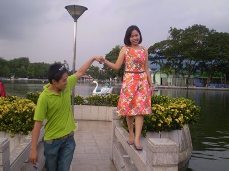 “Sa mạc tình yêu” - hoa lạ hút khách ngày Valentine - 6 “Sa mạc tình yêu” - hoa lạ hút khách ngày Valentine - 6
