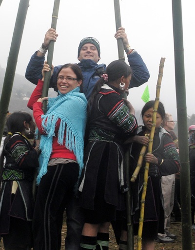 Du khách nước ngoài thích thú hội xuân Gầu Tào - Sa Pa - 4