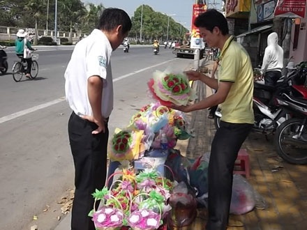 “Sa mạc tình yêu” - hoa lạ hút khách ngày Valentine - 9 “Sa mạc tình yêu” - hoa lạ hút khách ngày Valentine - 9
