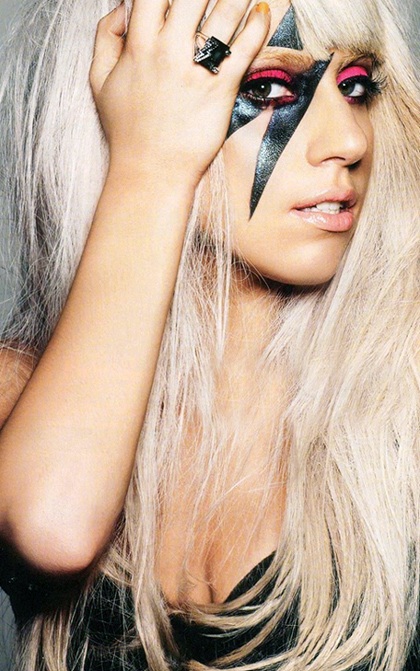 Lady Gaga đứng đầu Top những ngôi sao kiếm nhiều tiền nhất - 1 Lady Gaga đứng đầu Top những ngôi sao kiếm nhiều tiền nhất - 1