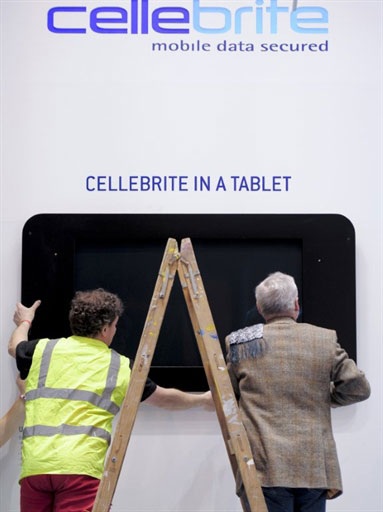 Ghé thăm triển lãm Mobile World Congress 2011 - 13