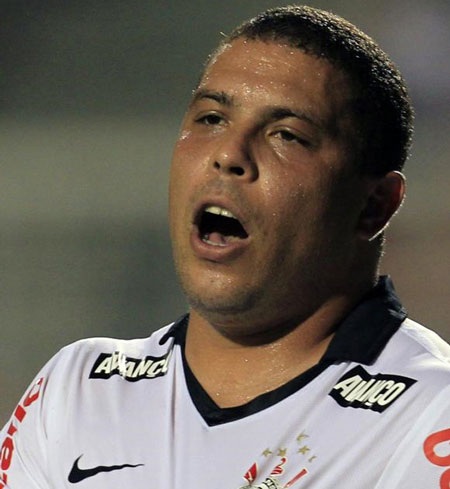 Những cột mốc vinh quang trong sự nghiệp của Ronaldo "béo" - 12 Những cột mốc vinh quang trong sự nghiệp của Ronaldo "béo" - 12