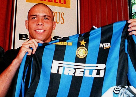 Những cột mốc vinh quang trong sự nghiệp của Ronaldo "béo" - 5 Những cột mốc vinh quang trong sự nghiệp của Ronaldo "béo" - 5