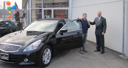 Câu chuyện thú vị từ một chiếc Audi bị đóng băng  - 3