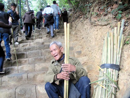 Sản vật núi rừng bị “tận diệt” tại hội xuân Yên Tử - 1