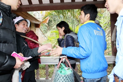 Sản vật núi rừng bị “tận diệt” tại hội xuân Yên Tử - 5