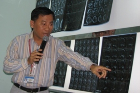 Liệt nửa người vì viêm tai giữa - 2