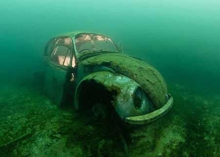 Thăm những con tàu “an toạ” dưới đáy đại dương  - 4