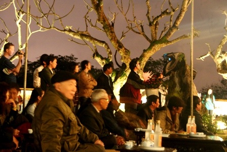 Đắm say hồn thơ xưa dưới đền đài cổ kính - 11