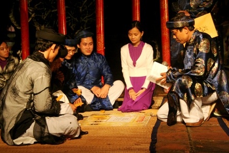 Đắm say hồn thơ xưa dưới đền đài cổ kính - 5