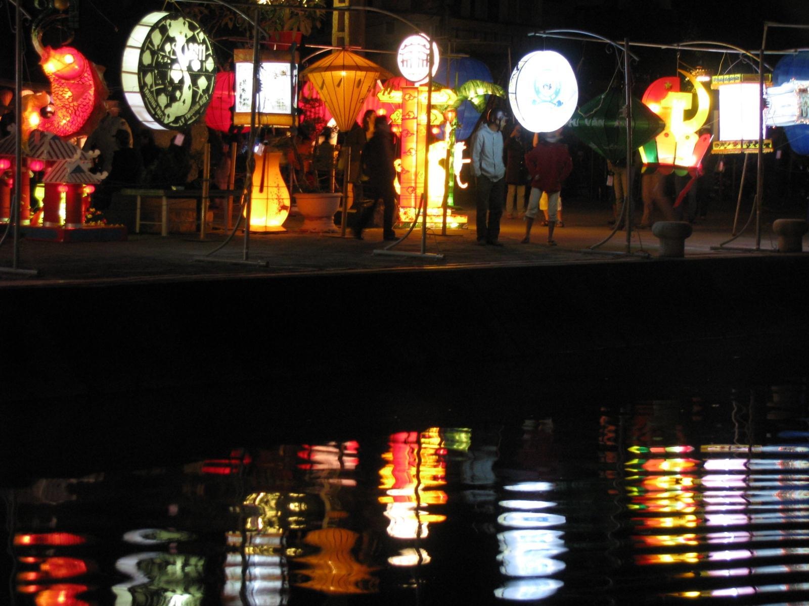 Mãn nhãn với lễ hội đèn lồng Hội An năm Tân Mão - 10