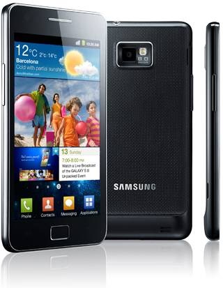 Samsung Galaxy S II “so găng” cùng LG Optimus 3D - 1