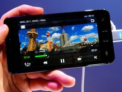 Samsung Galaxy S II “so găng” cùng LG Optimus 3D - 3