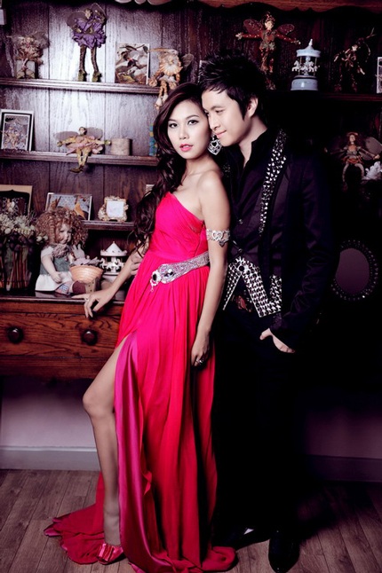 Khánh Ngọc khoe vẻ gợi cảm bên Nhật Tinh Anh - 10