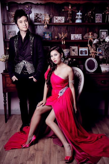 Khánh Ngọc khoe vẻ gợi cảm bên Nhật Tinh Anh - 4