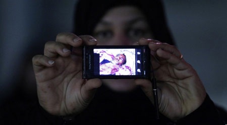 Bahrain giải tán hàng ngàn người biểu tình trong một đêm - 10 Bahrain giải tán hàng ngàn người biểu tình trong một đêm - 10