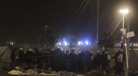Bahrain giải tán hàng ngàn người biểu tình trong một đêm - 8 Bahrain giải tán hàng ngàn người biểu tình trong một đêm - 8