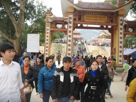 Để lễ hội là nét đẹp truyền thống - 1