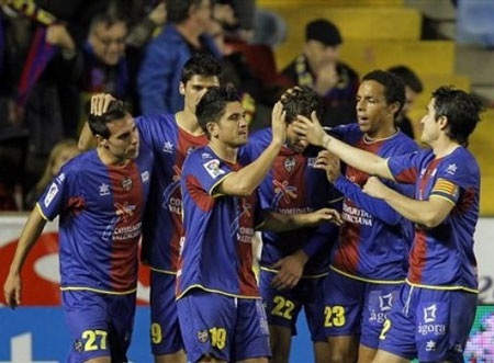 Real Madrid - Levante: “Ngày đặc biệt” của Mourinho - 2 Real Madrid - Levante: “Ngày đặc biệt” của Mourinho - 2