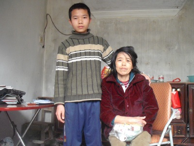Nỗi đau người phụ nữ nghèo bán đất mổ tim - 2