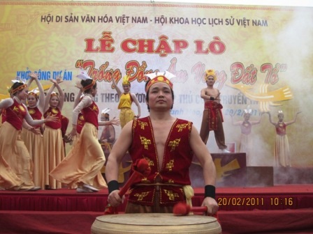 Xem lễ đúc trống đồng dâng vua Hùng - 2