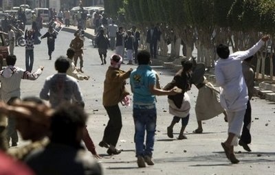 Libya, Yemen trấn áp biểu tình; xe tăng Bahrain rút lui  - 2