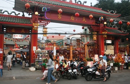 “Loạn” ở chùa Bà Thiên Hậu - 2