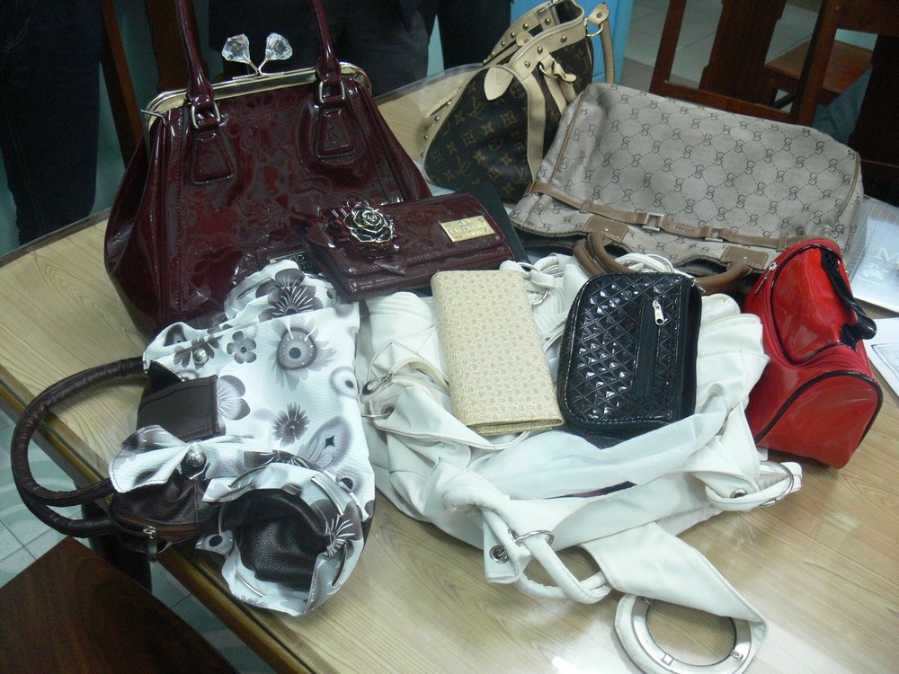 Đà Nẵng: Bắt nhóm cướp giật táo tợn - 2