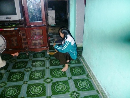 Nữ sinh bị bại liệt nhiều năm liền là HS giỏi toàn diện - 3