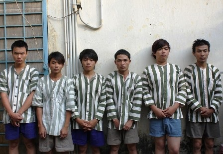 Bắt nhóm côn đồ chém dã man thiếu nữ tại quán nhậu - 1