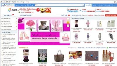 Quà tặng 8/3 sớm nhộn nhịp trên mạng - 2