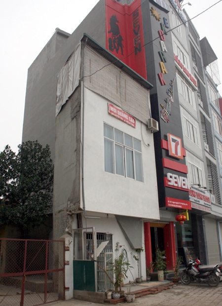 Cận cảnh những ngôi nhà "kì dị" trên các đường phố mới - 10