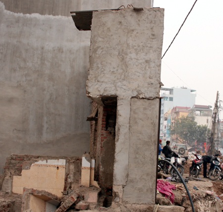 Cận cảnh những ngôi nhà "kì dị" trên các đường phố mới - 3