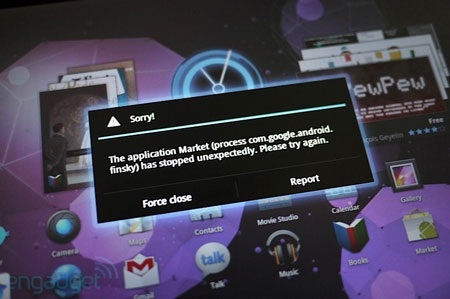 Cận cảnh máy tính bảng Motorola Xoom  - 18