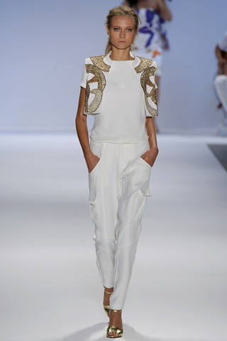 BST xuân hè 2011 của Carlos Miele - 11