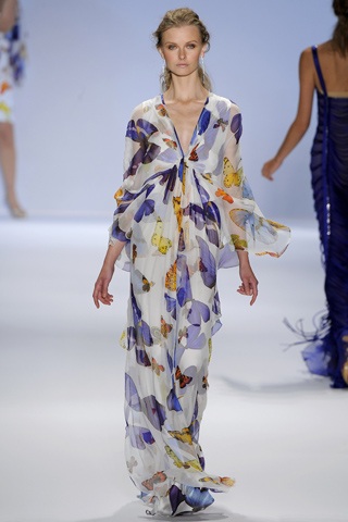 BST xuân hè 2011 của Carlos Miele - 15