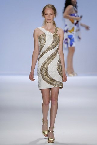 BST xuân hè 2011 của Carlos Miele - 3