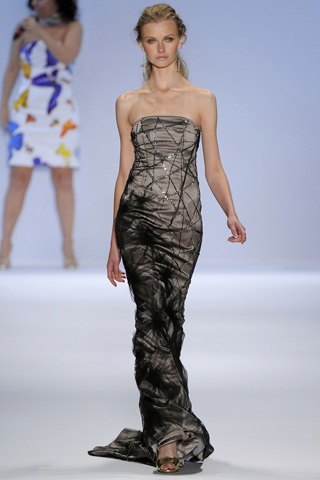 BST xuân hè 2011 của Carlos Miele - 1