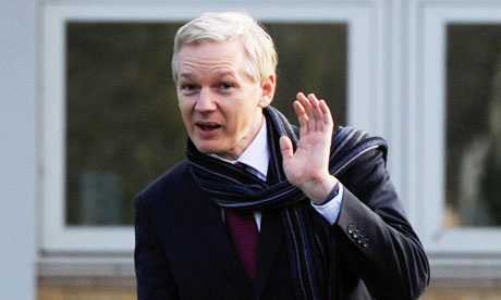 Anh cho phép dẫn độ ông chủ WikiLeaks sang Thụy Điển - 1 Anh cho phép dẫn độ ông chủ WikiLeaks sang Thụy Điển - 1