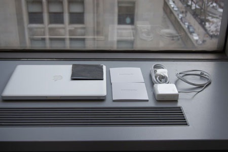 Đập hộp MacBook Pro dùng công nghệ Thunderbolt - 5