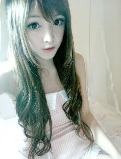 “Cô gái búp bê” làm xôn xao cư dân mạng - 14 “Cô gái búp bê” làm xôn xao cư dân mạng - 14