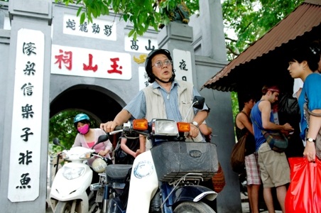 Chuyện chưa biết về người mê rùa Hồ Gươm - 1