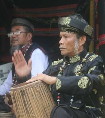 Người thầy thuốc già của buôn làng Cơ Tu - 2