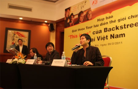 “Không kỳ vọng lỗ hay lãi khi đưa Backstreet Boys đến VN...” - 2